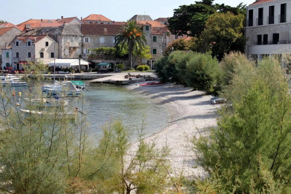 Pavao - With Parking - A2