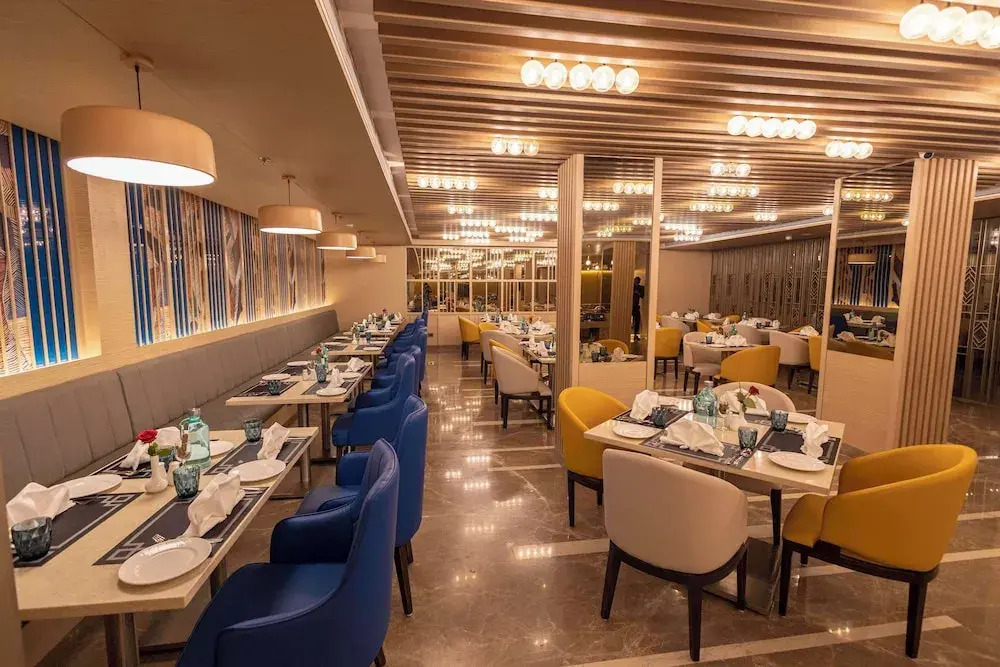Golden Tulip Bhopal