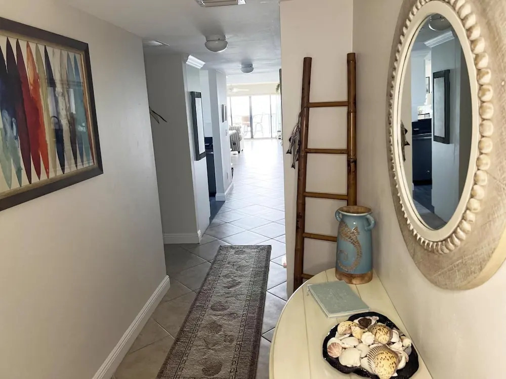Endless Water Views in Manasota Key