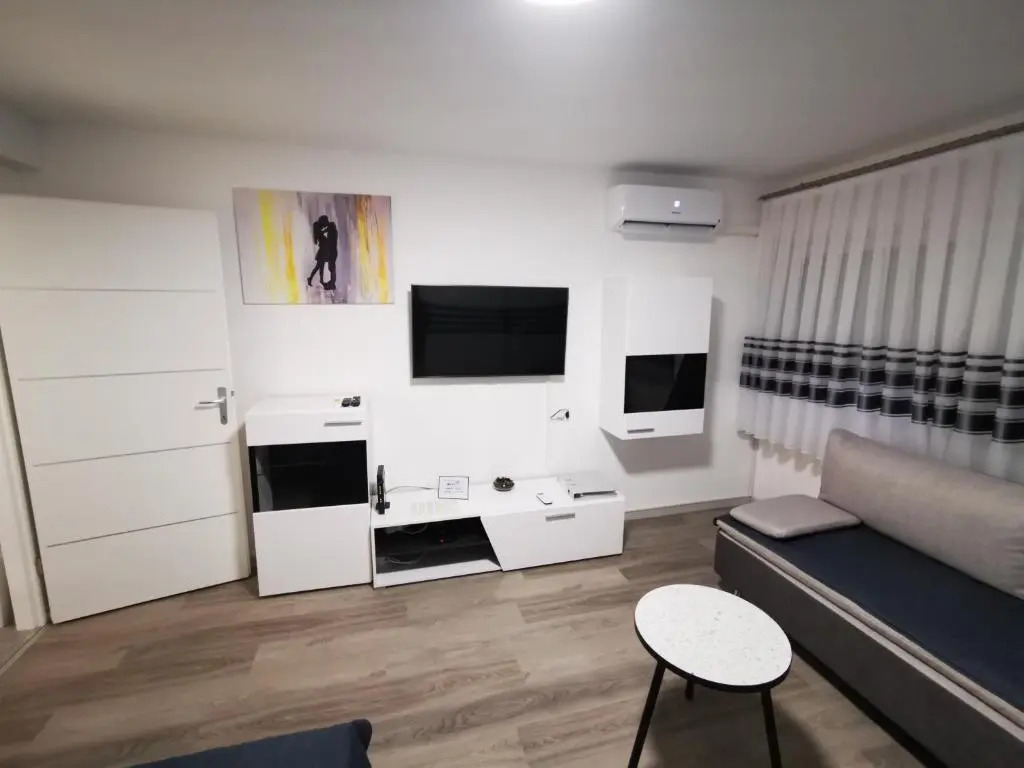 Ema Studio Apartman