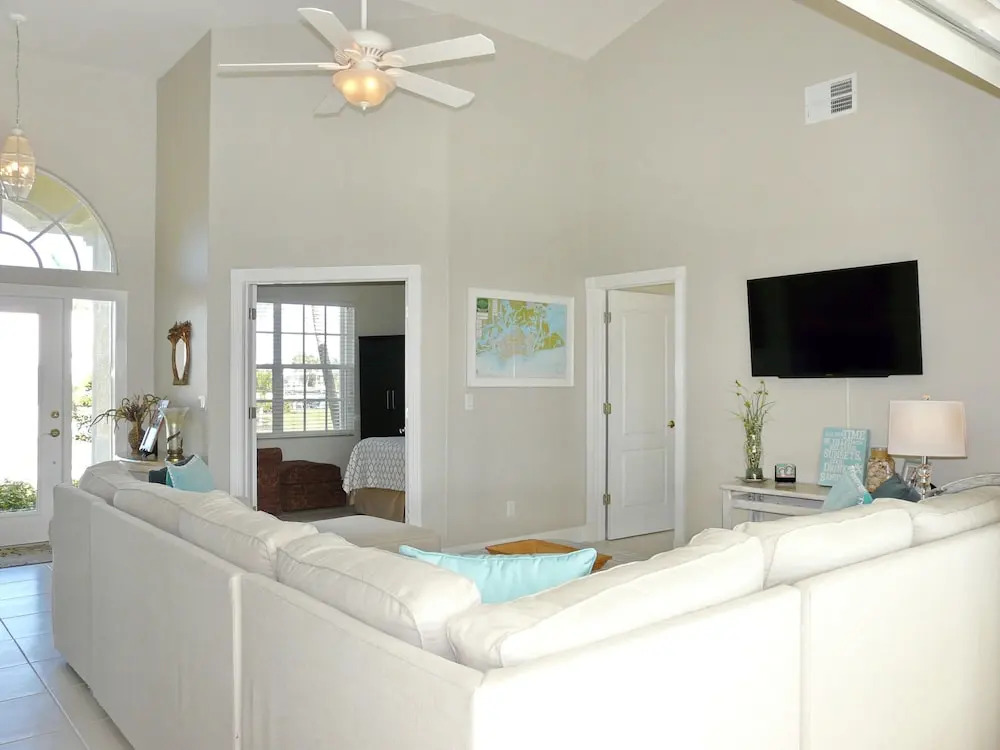 1261 Mariana Court