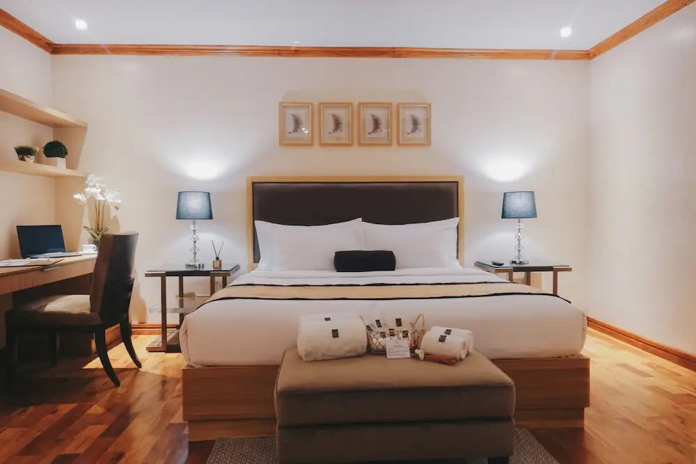 Luxo Suites