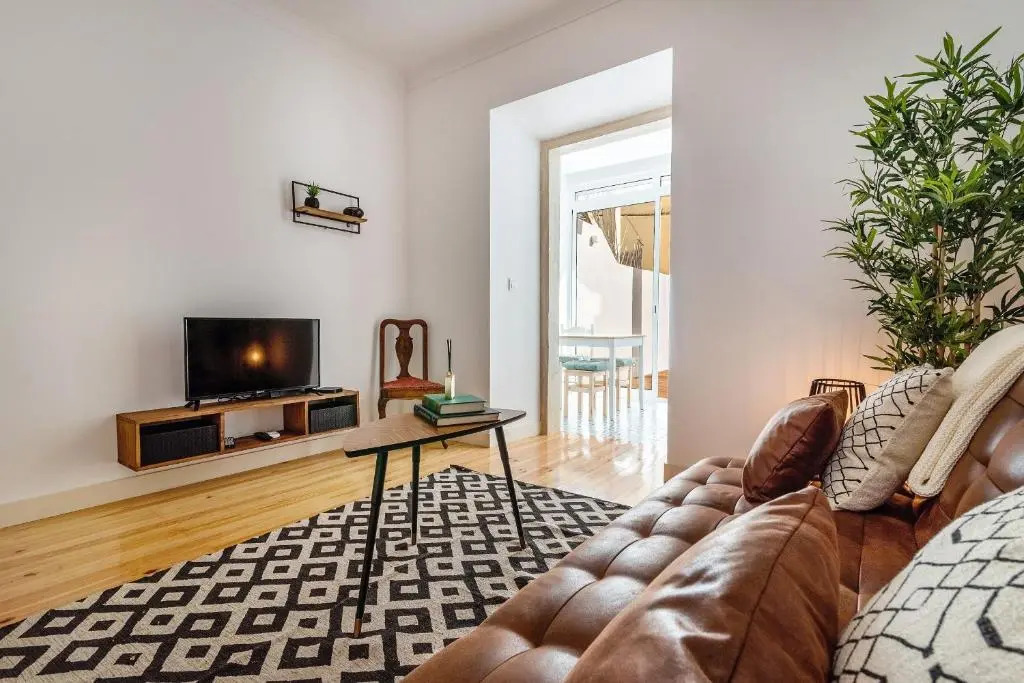 1bd Industrial-Styled Home in Lisbon by GuestReady