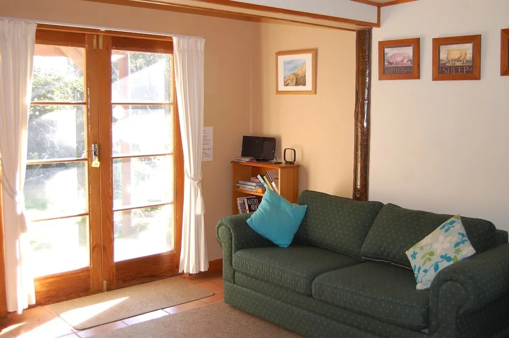 Dylans Country Cottages