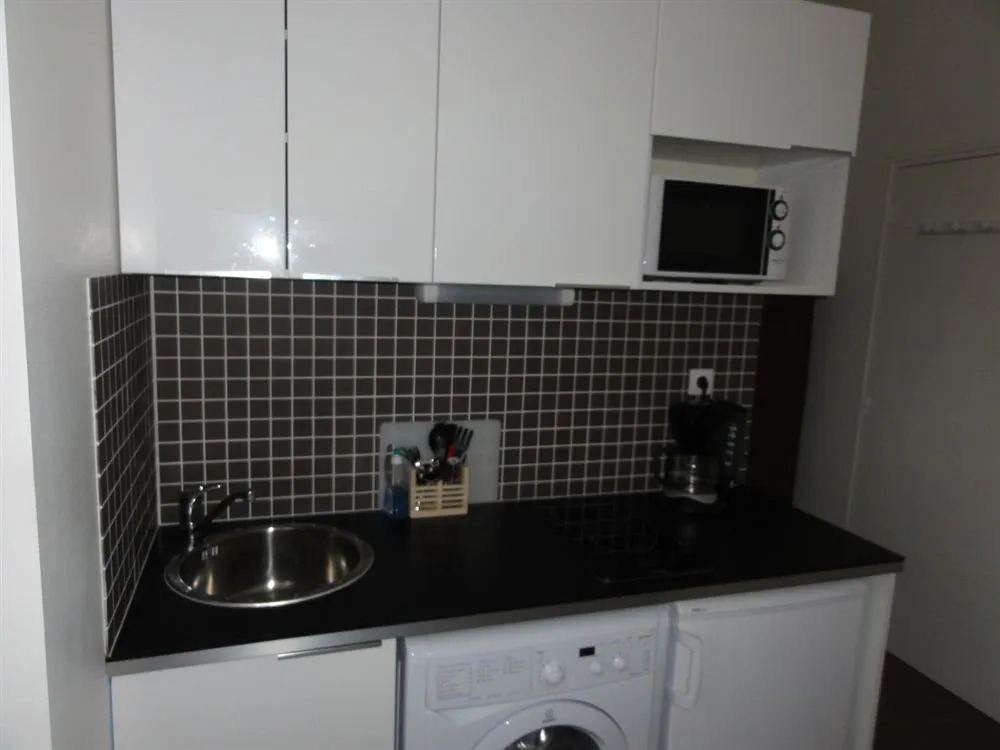 Hotel Studios Phenicio Montrouge