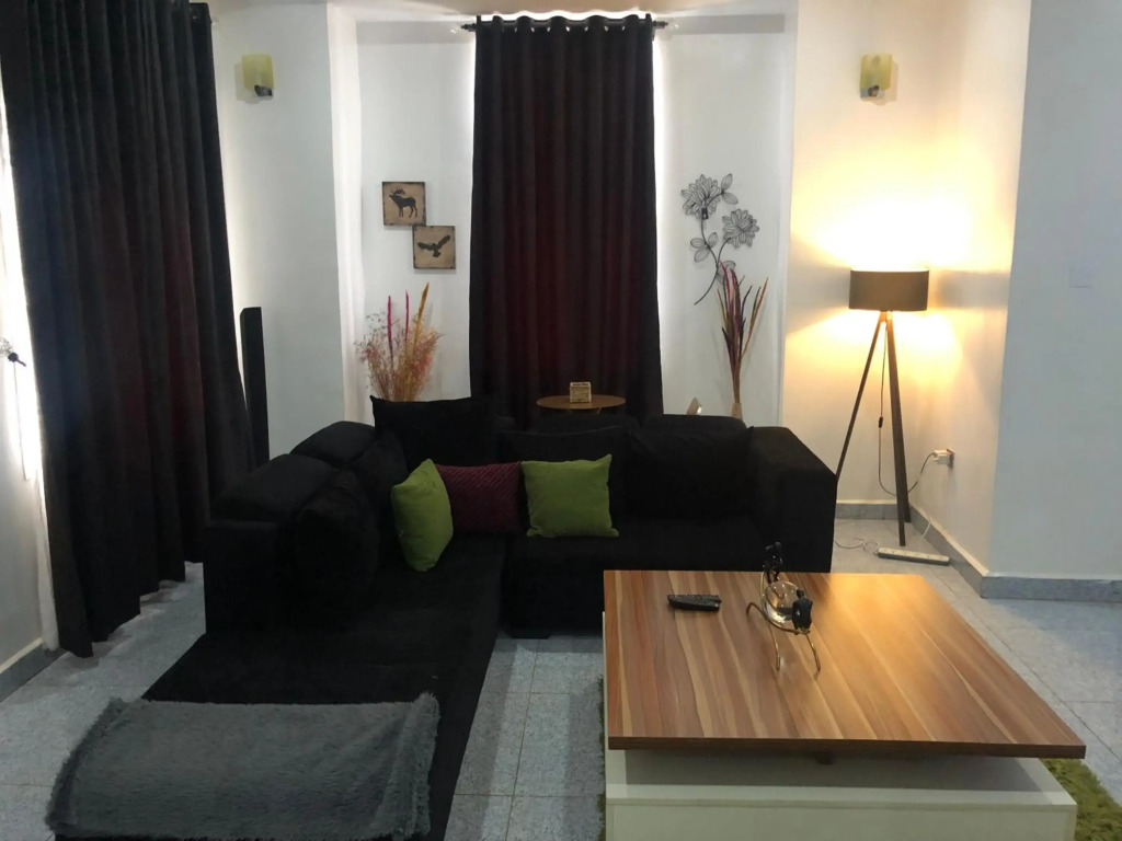 Well spacious and furnished 2 bedroom apartment