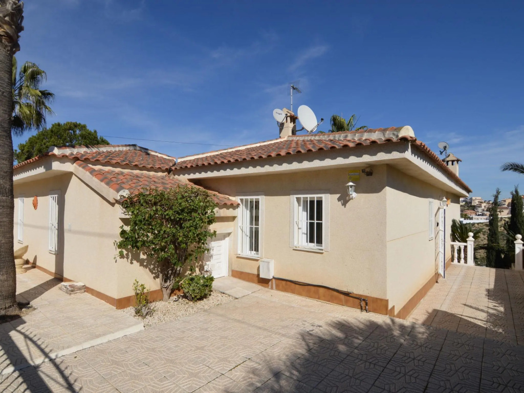 Cozy Villa in Rojales With Private Swimming Pool