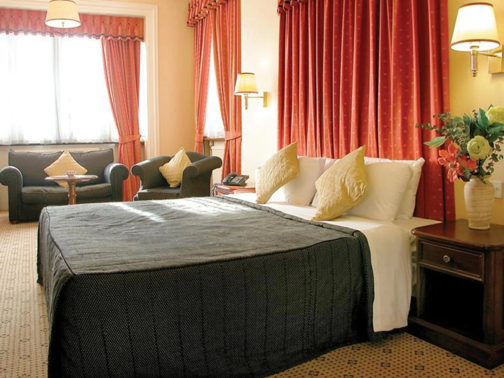 North Stafford Hotel
