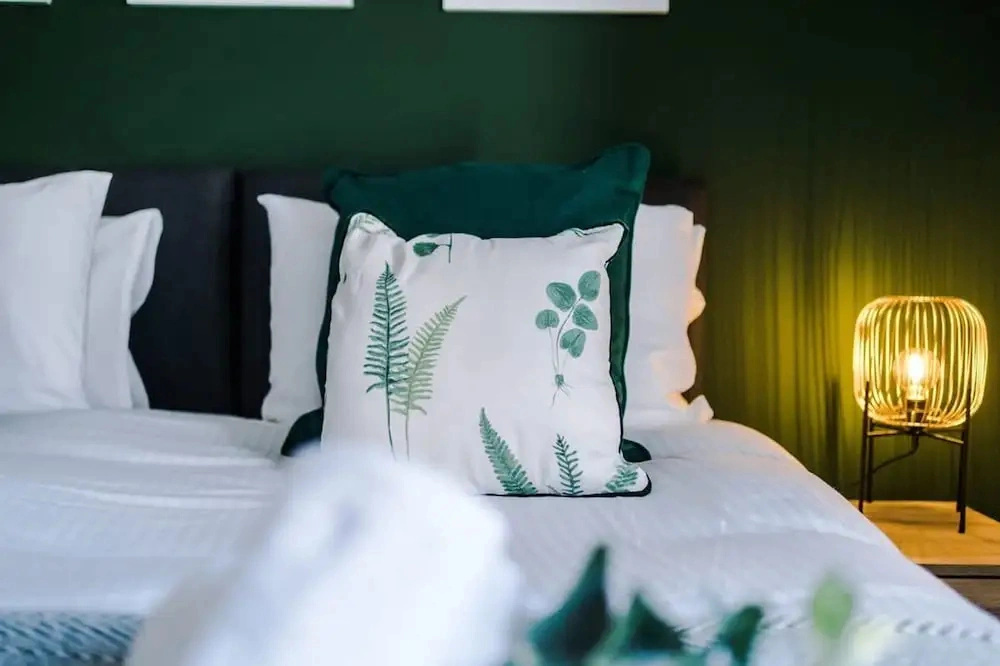 Fresh House Amazing Location Great for Couples