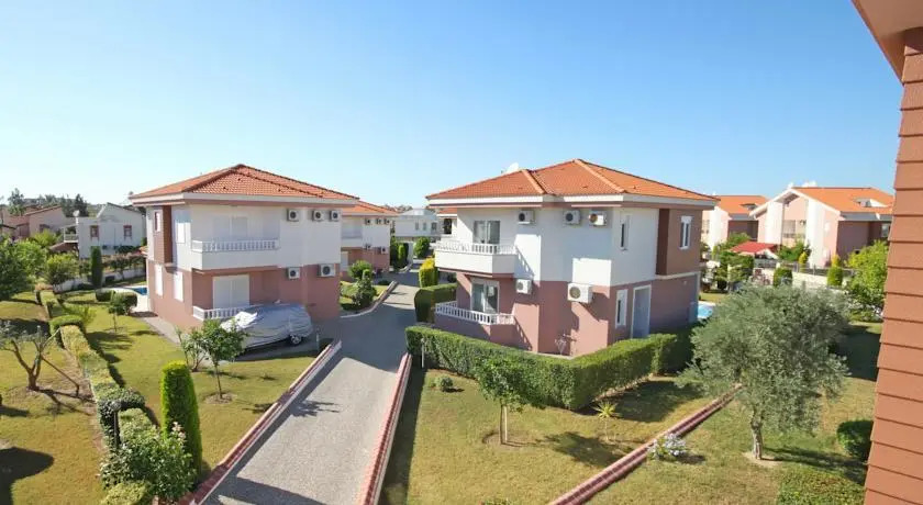 Aguarius Villas