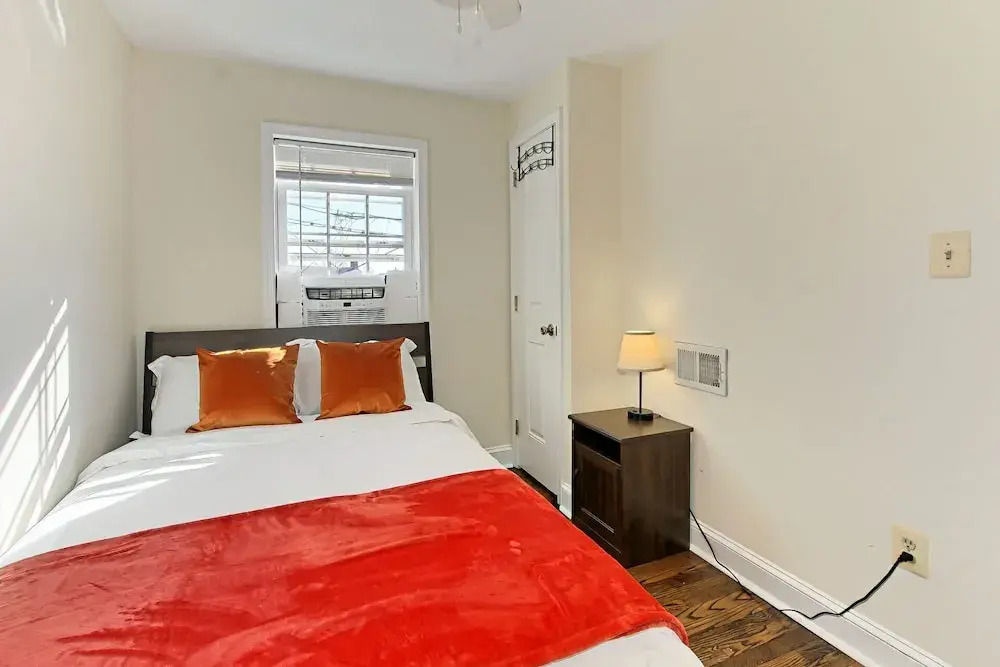 Beautiful 3br/2ba Colonial House | CozySuites