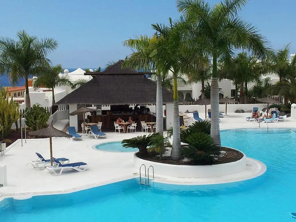 Apartment luxury complex near the sea