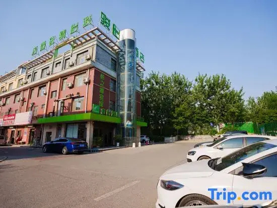 Junyi Chain Hotel