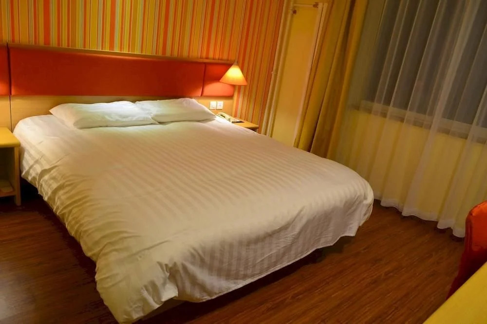 Home Inn Beijing Dongba Airport No. 2 Expressway