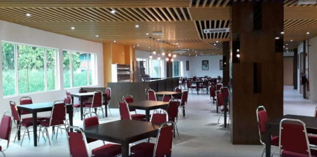 D Arc Hotel