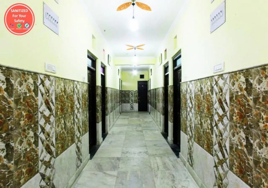 Goroomgo Prateek Residency Digha