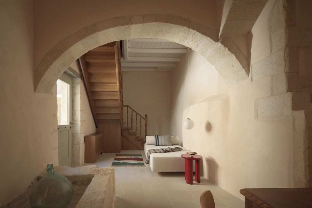 Moshoviti Residence