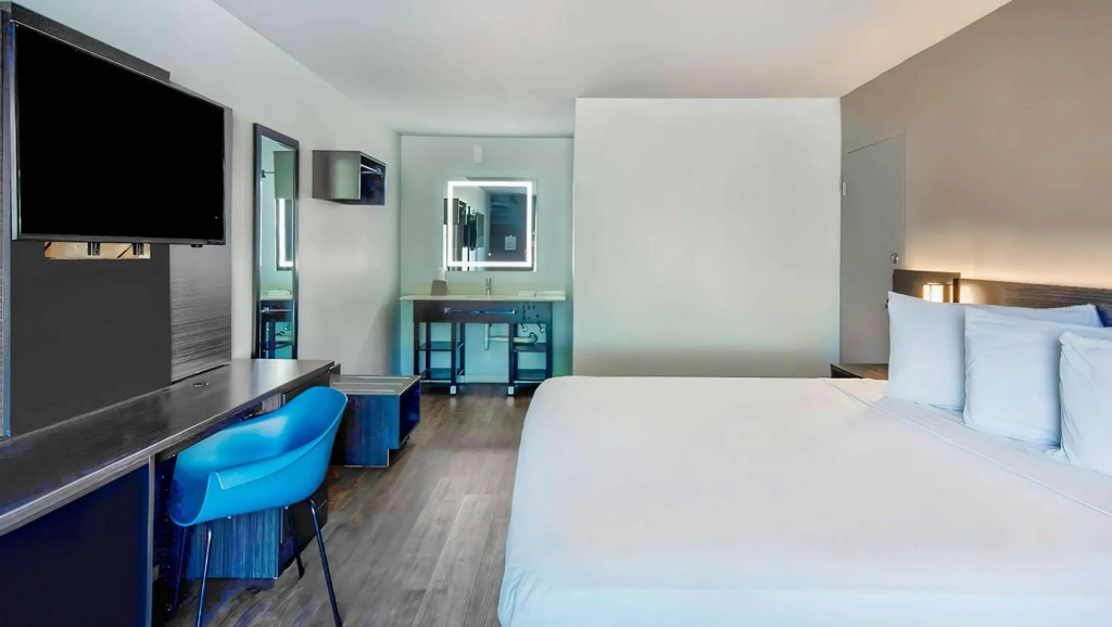 Motel 6 Louisville, Ky- Airport/ Fair Expo