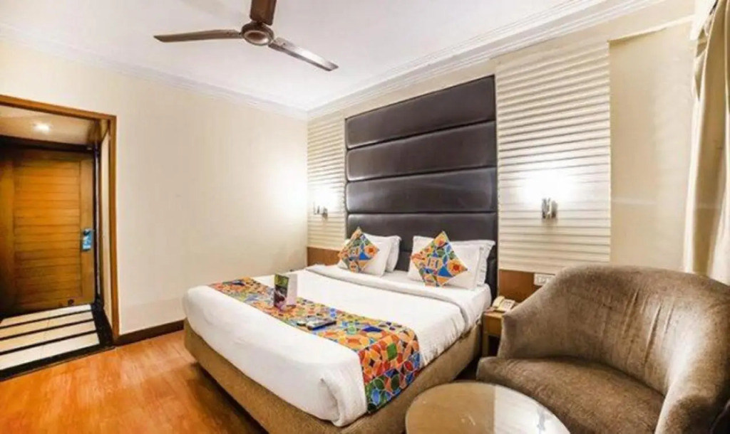 FabHotel BMK Grand