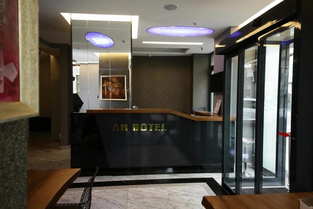 An Otel