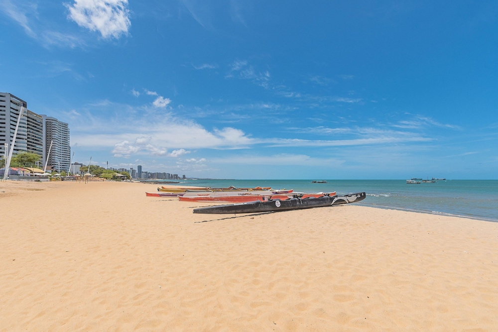 Iracema Residence #103 - Seafront by Carpediem