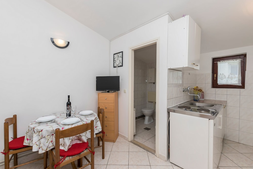 Apartments Miroslava