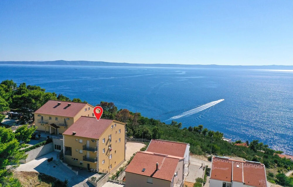 Amazing Home in Krvavica With Wifi and 2 Bedrooms