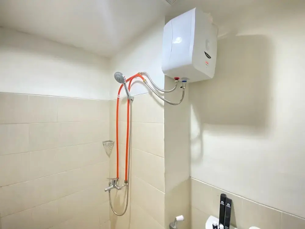 Cozy Studio Apartment with Great View at Oxford Jatinangor