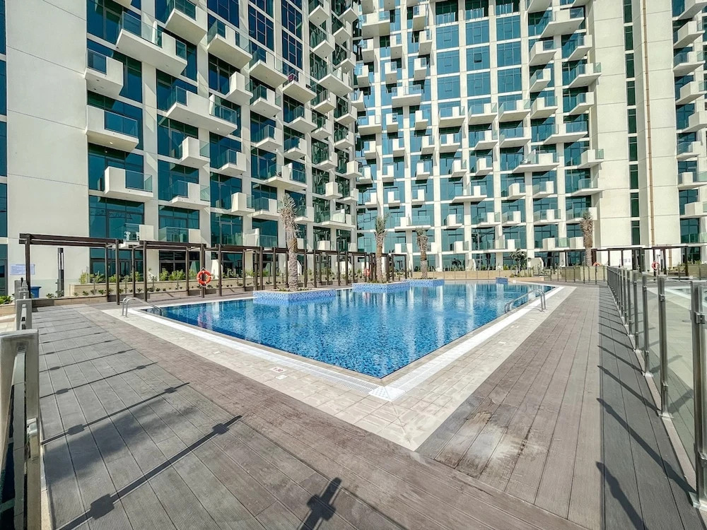 Wonderful Studio Apartment With Balcony at Farhad Azizi