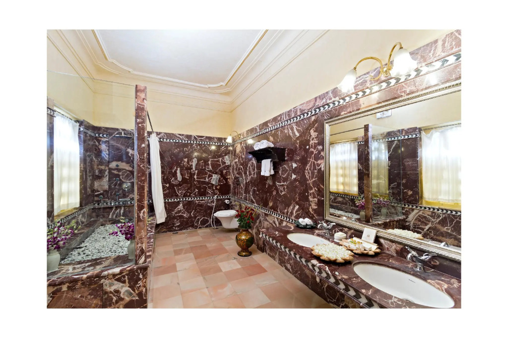 Chunda Palace