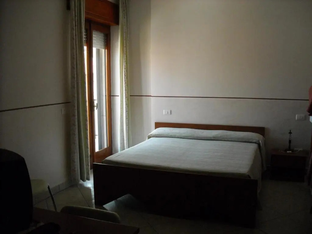 Hotel Caimo Bed-Breakfast