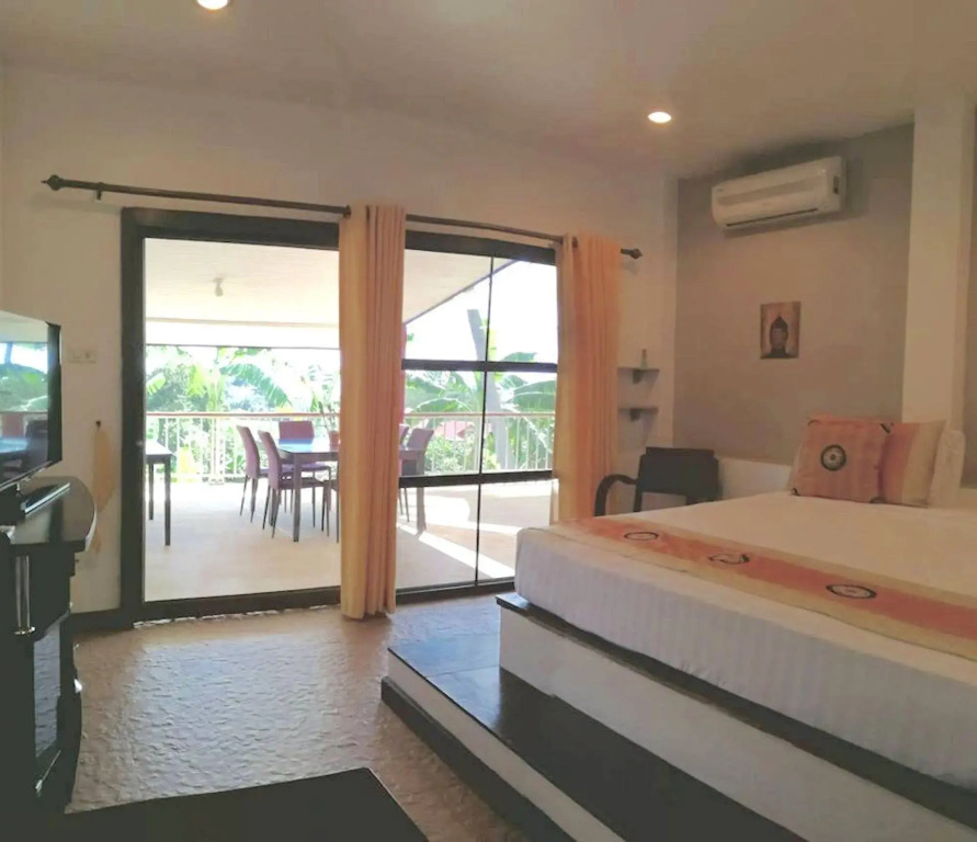 Pink House Guest House Lamai - Pool & Sea View
