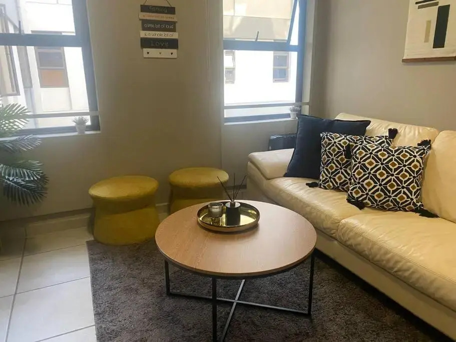 Stylish Dante’s 1-bedroom condo free Wifi & Cinema