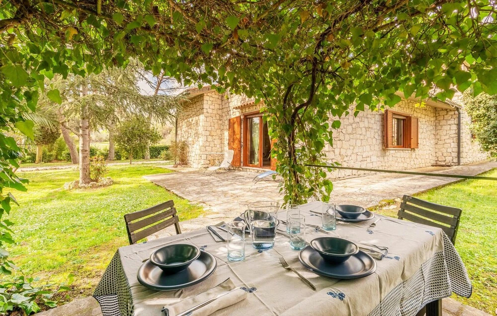 Nice Home in Saturnia With Wifi and 3 Bedrooms