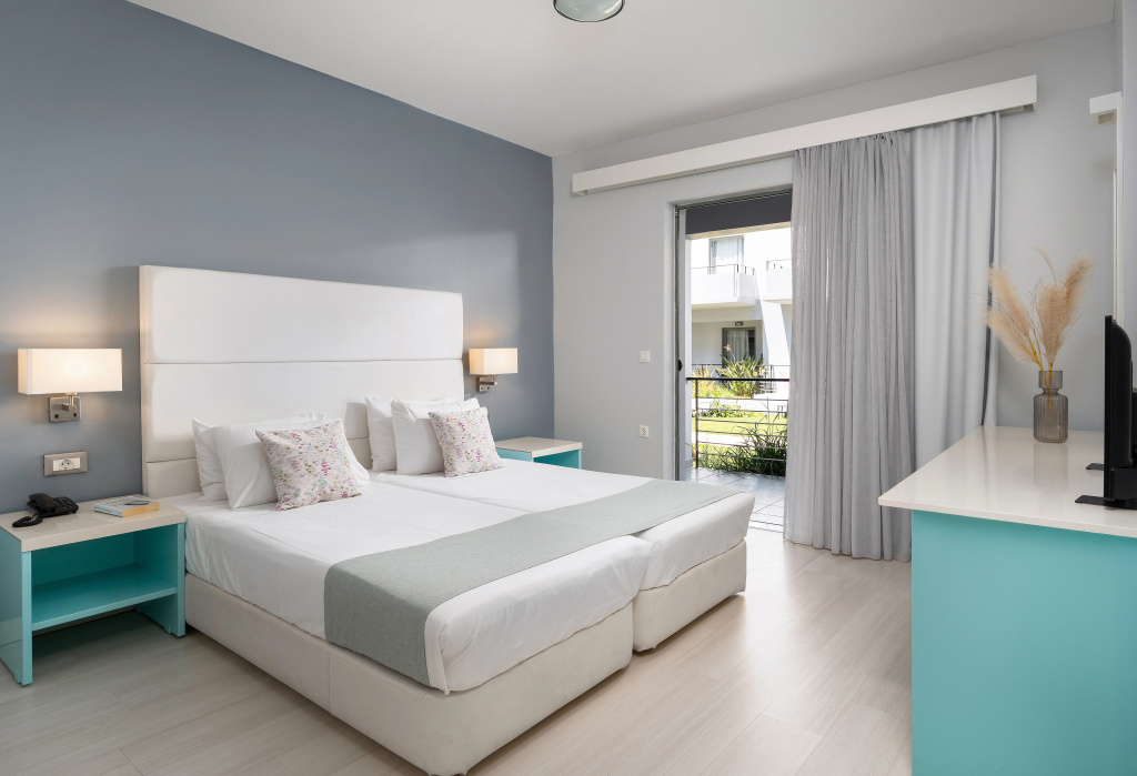 Sunrise Village Hotel - All Inclusive