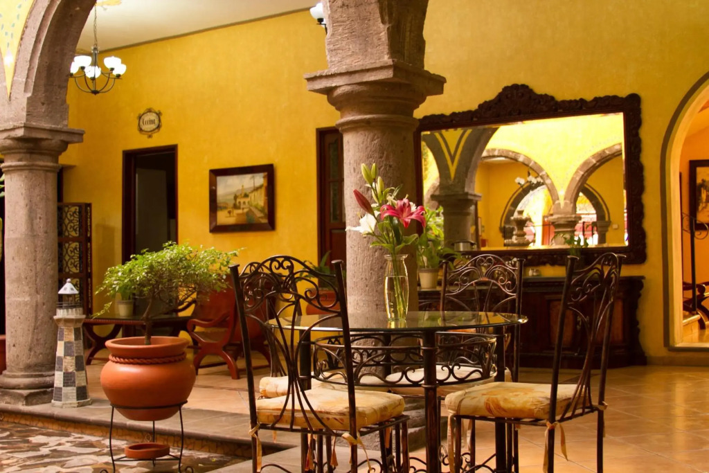 Hotel Casa Dulce Maria