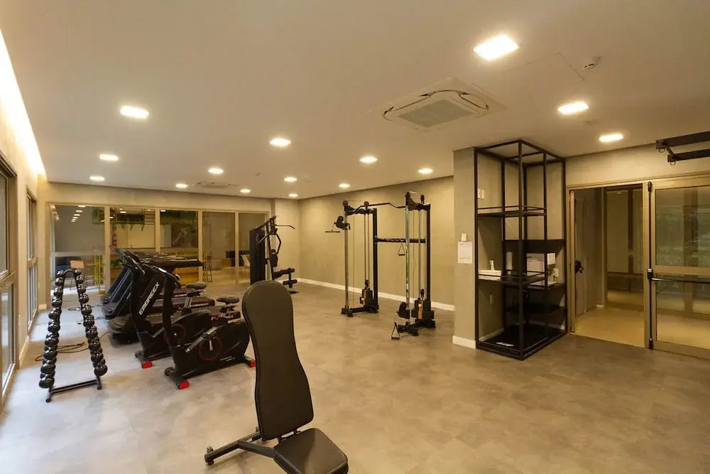Studio com Varanda a 280m do Metr Vila Madalena