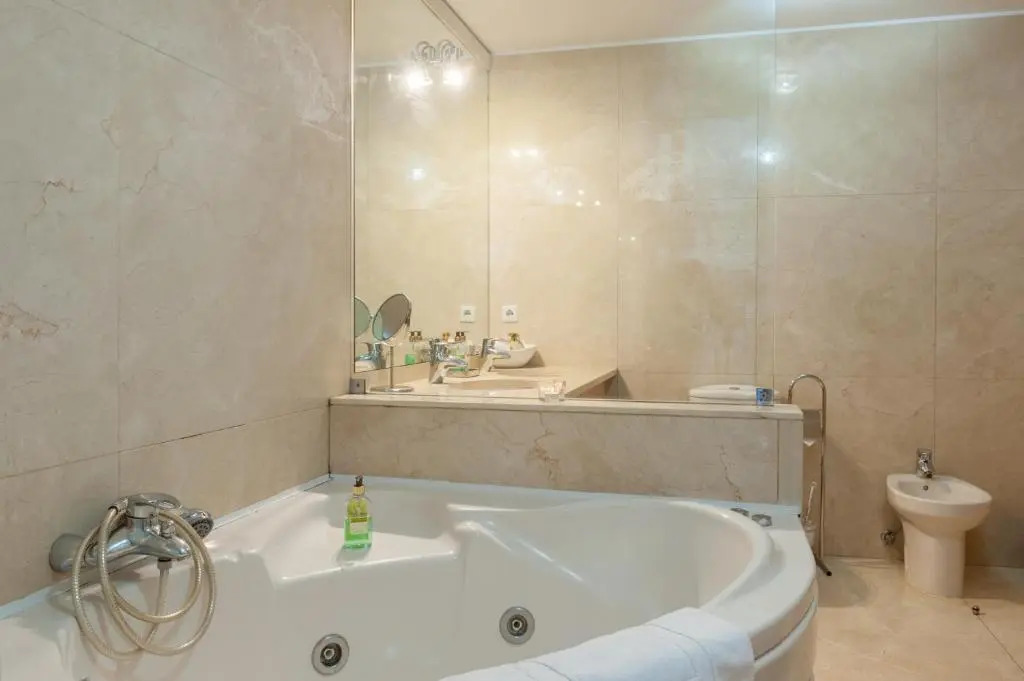 Bartolomeu Apart Hotel