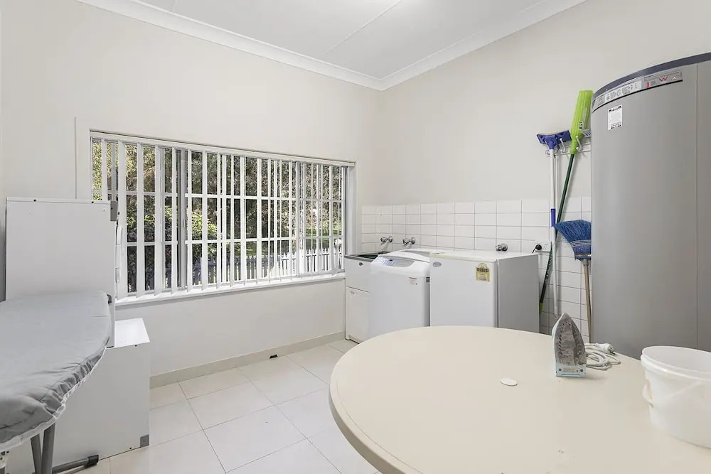 Bay Serene, 15 Mistral Close