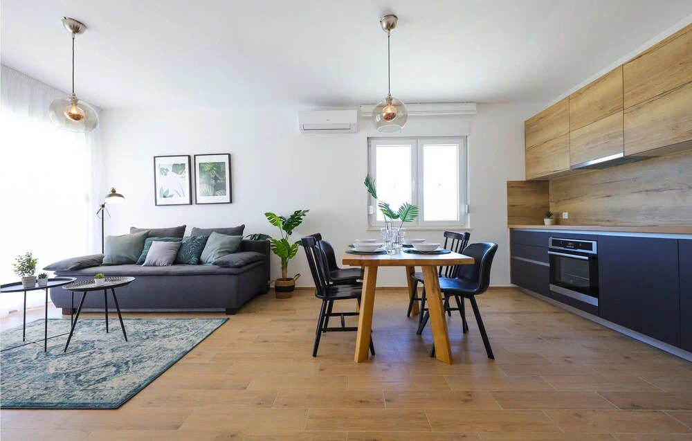 Pet Friendly Home In Vrsi