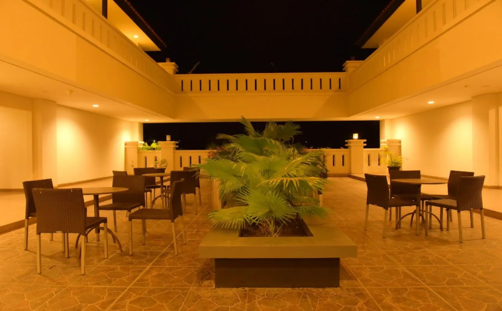 Sahid T-More Hotel