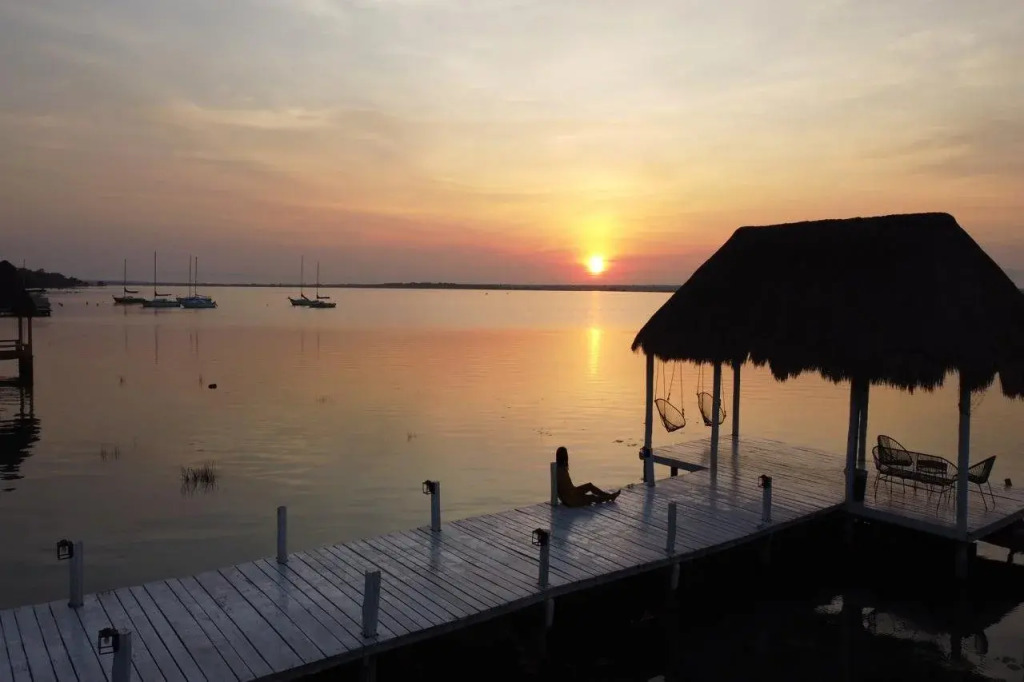 Royal Palm Bacalar Cabañas & Lagoon Club