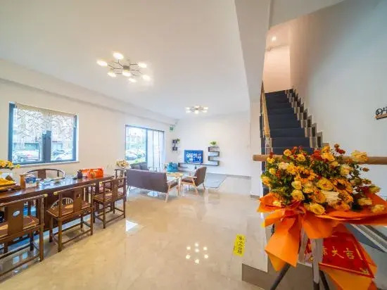 Yanqi Homestay (Lijiang Ancient City Branch)