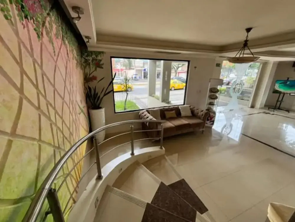 Hotel Ceibo Real