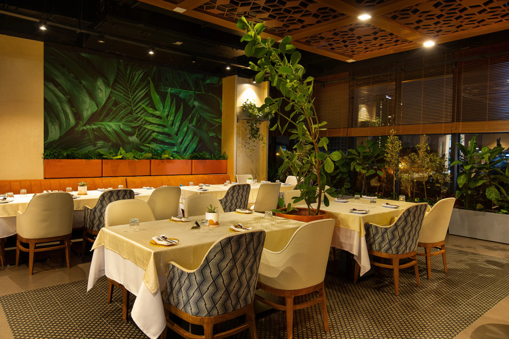 Holiday Inn Bengaluru Racecourse by IHG