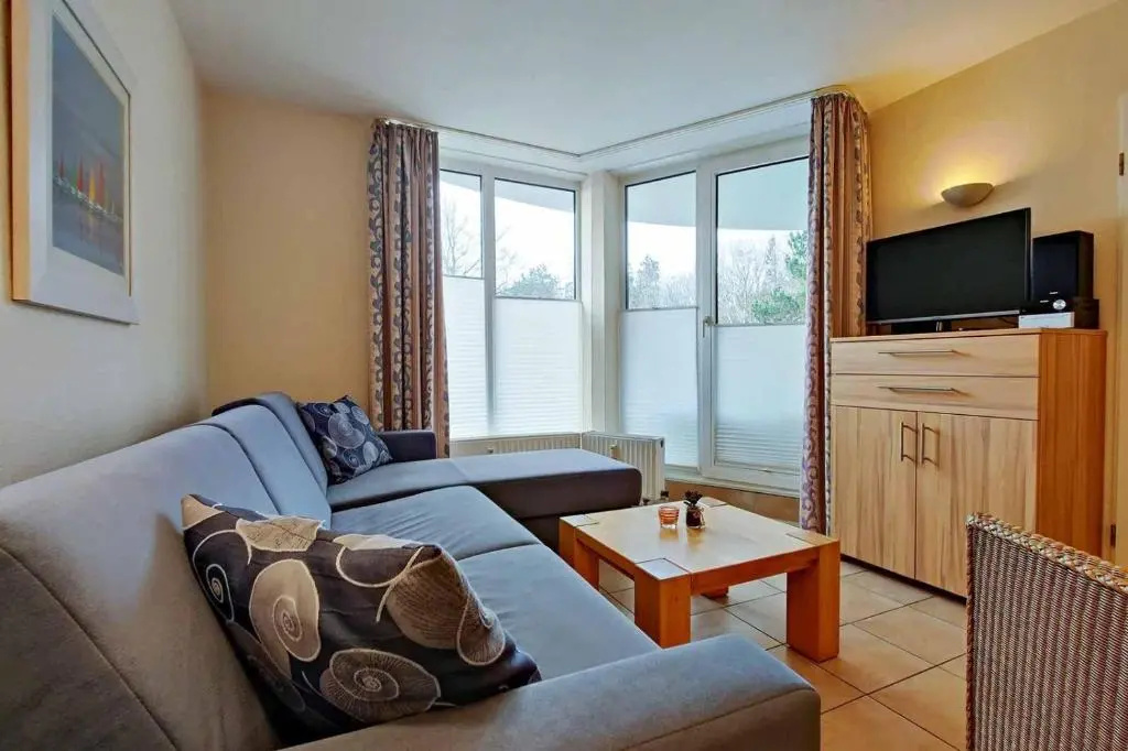 Strandnahe-Ferienwohnung-102-mit-Westbalkon-Haus-Hohe-Worth-Duhnen