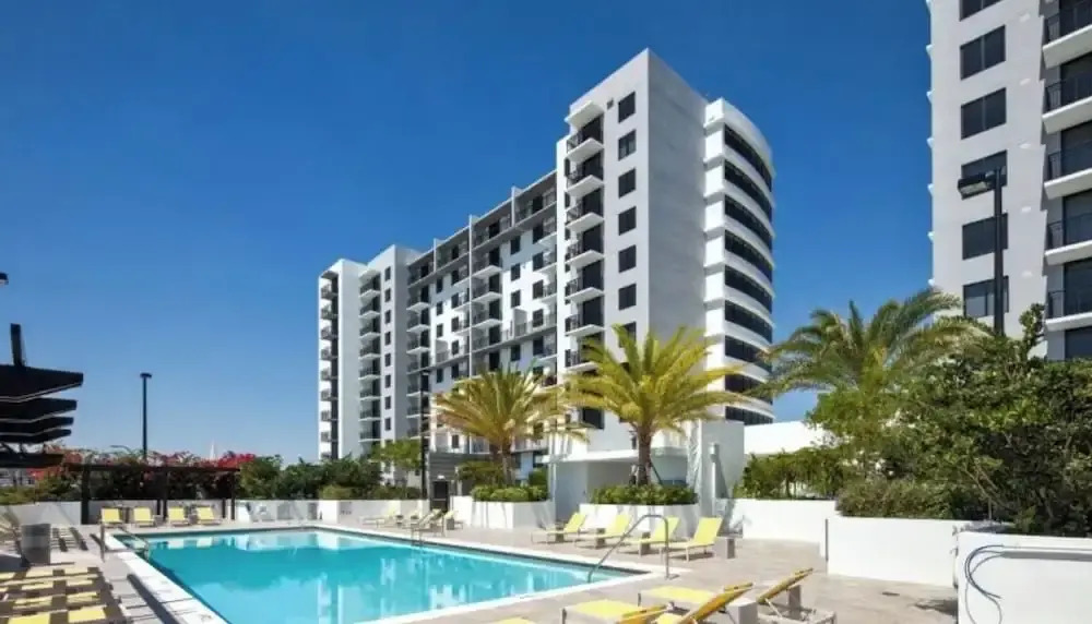 New 3 Bed 2 Bath In The  Little Havana
