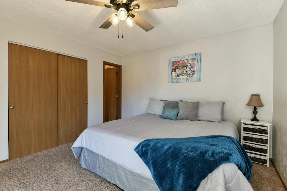 Matchplay - Resort Amenities W/ Indoor Pool - Comfort Meets Style and Fun!
