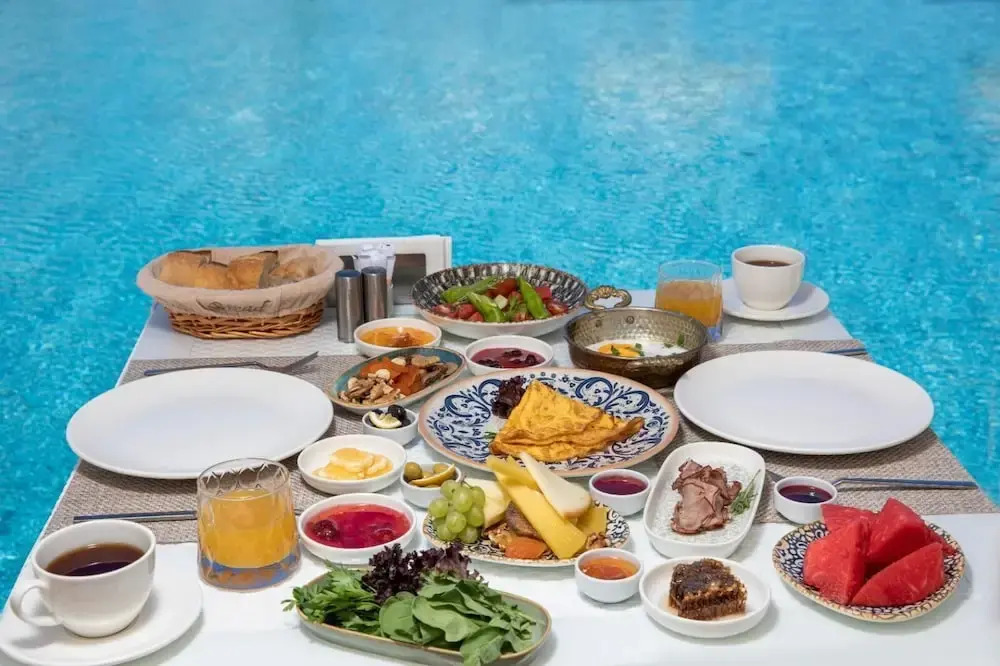 Enki Spinoza Thermal Resort Hotel
