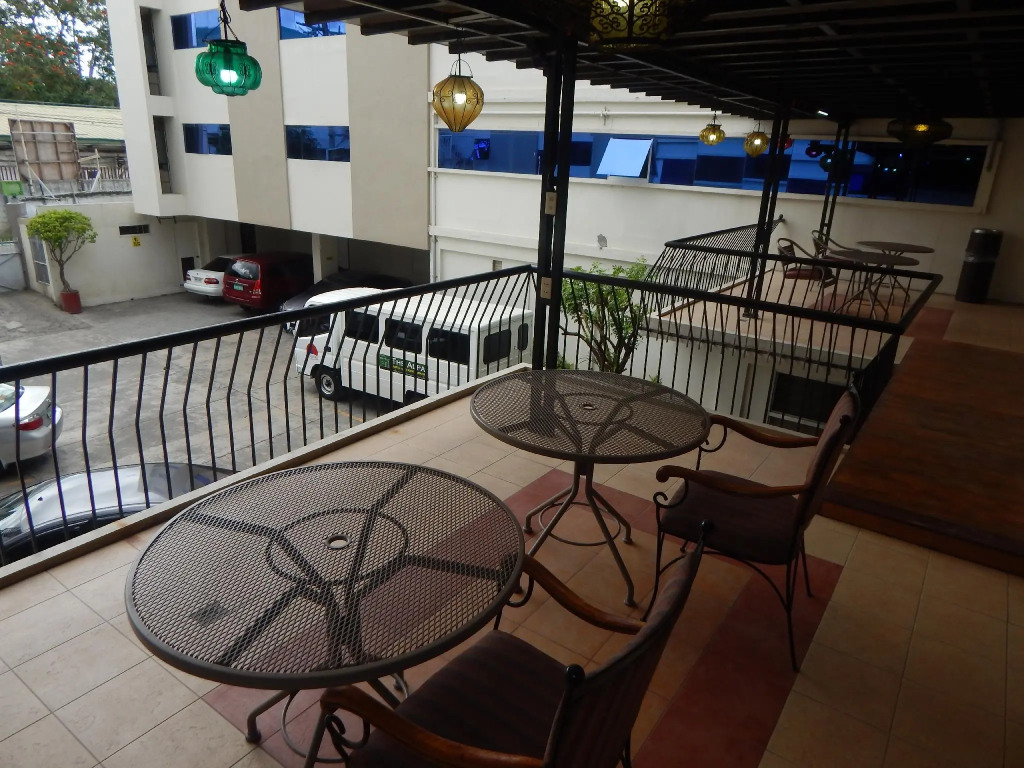 The Alpa Hotel and Restaurant